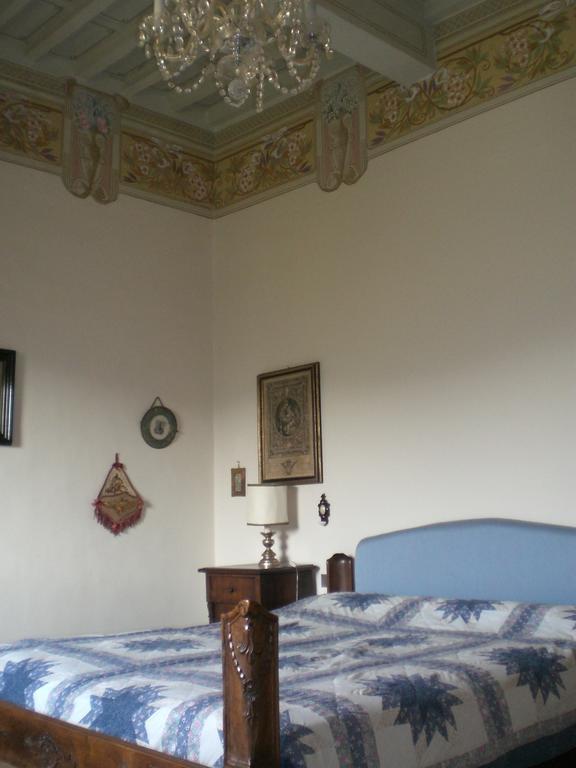באנו א-ריפולי Villa Storica Di Majano חדר תמונה