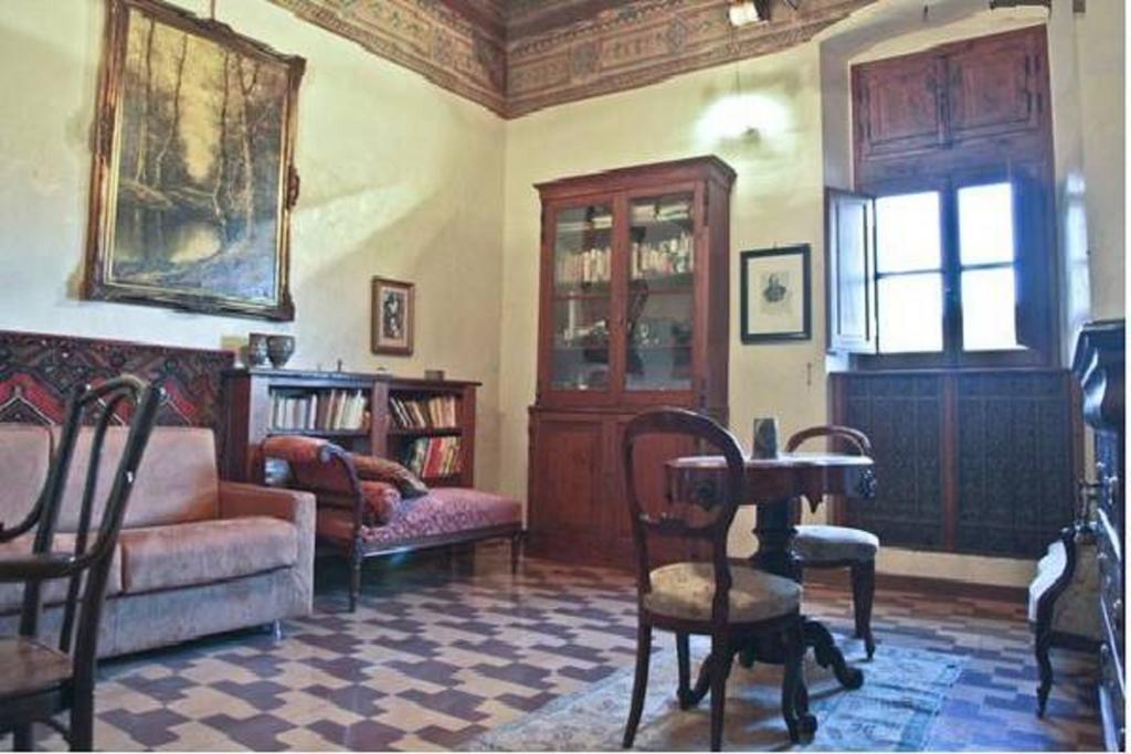 באנו א-ריפולי Villa Storica Di Majano חדר תמונה